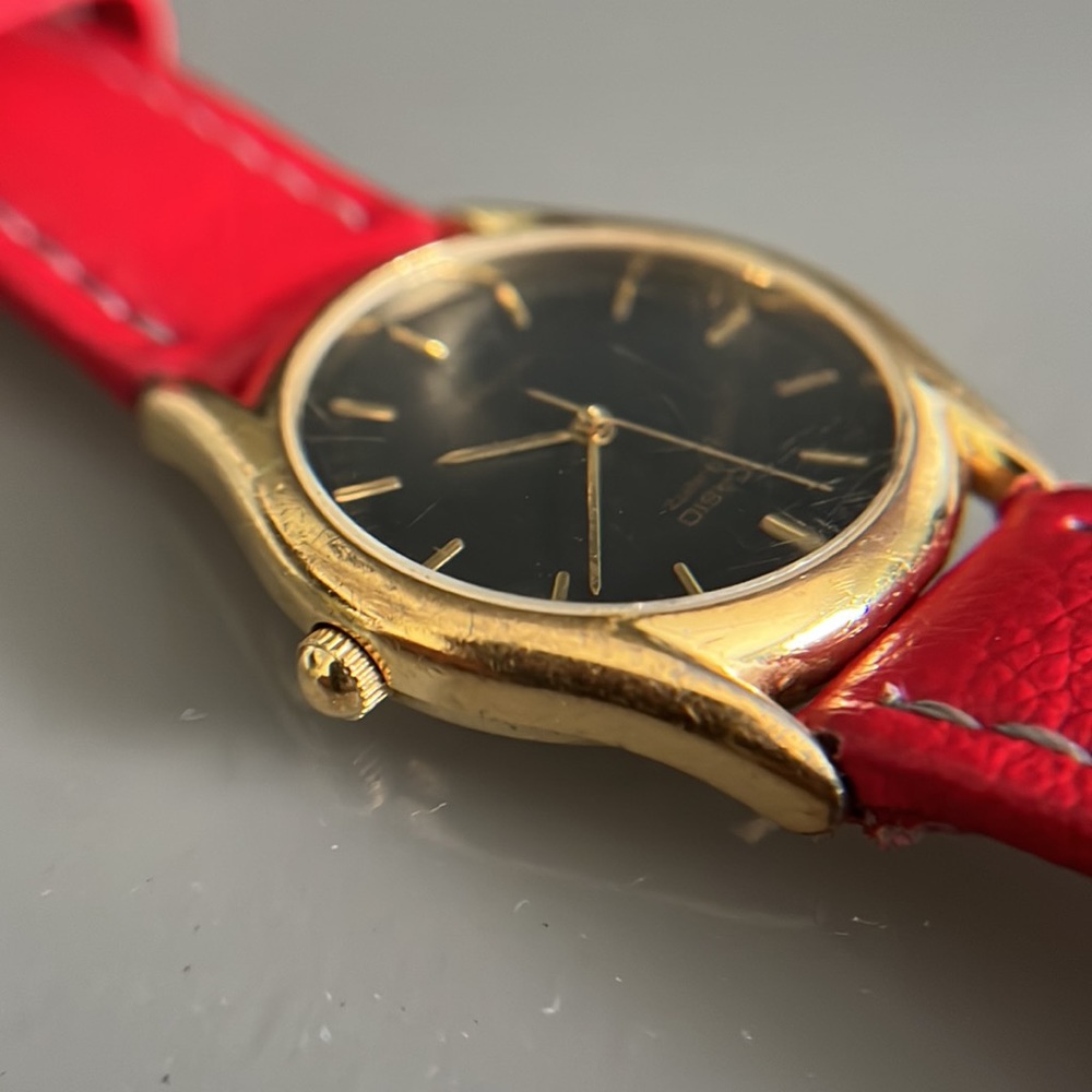 Casio MTP-094 Ladies Quartz Watch - Picture 2 of 16